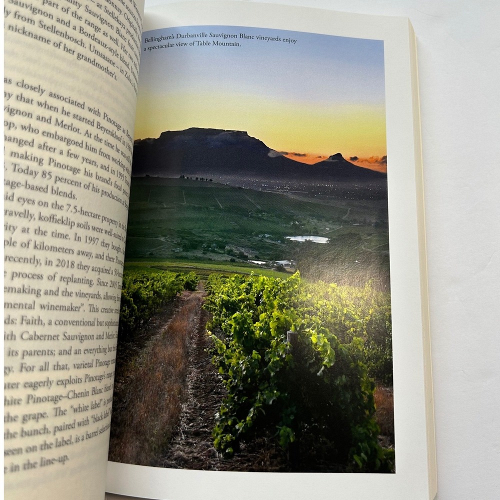 The Wines of South Africa by Jim Clarke Academie Du Vin Library Paperback 2020 - Picture 12 of 12